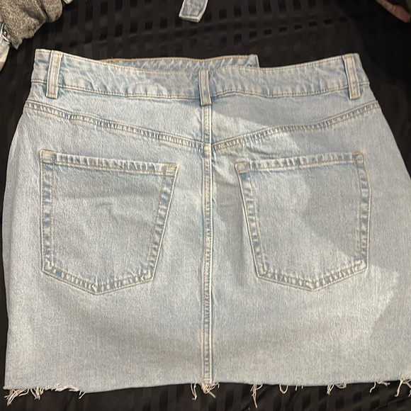 Garage Wrapped denim skirt - Picture 2 of 2